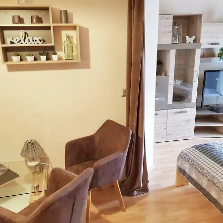 Megyer Apartman 公寓 *