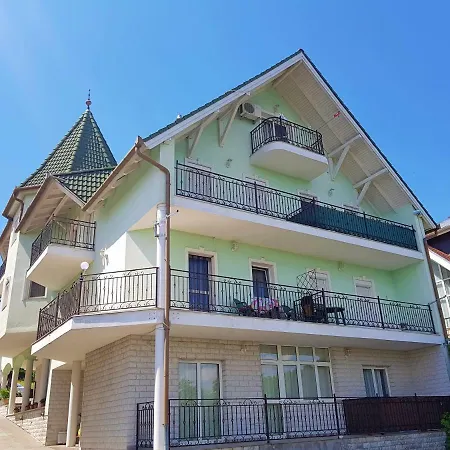 Megyer Apartman 公寓